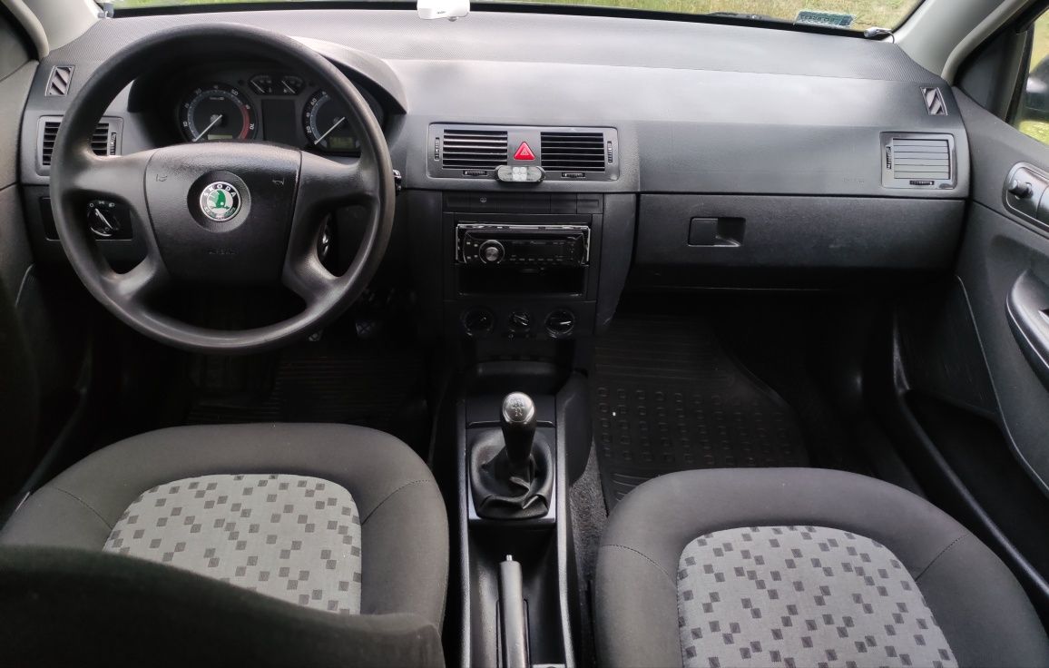 Skoda fabia 1.2  oplaty do lutego 2026