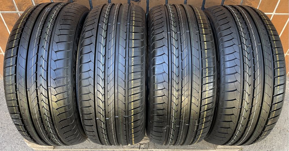 Літо 4шт Goodyear EfficientGrip 245/45 R18 100Y AO