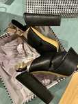 Sapatos impecáveis marca N/38