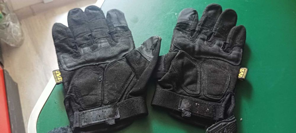 Перчатки тактика/ перчатки на овчине бу есть нюансы