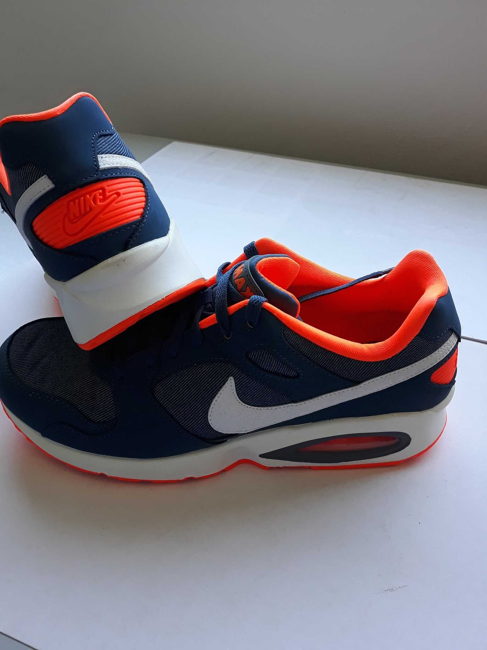 Nike Air Coliseum Racer para o n.º 46