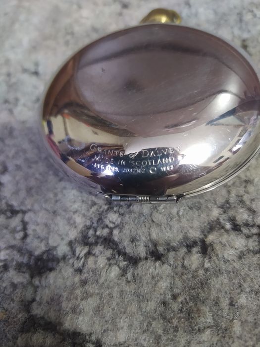 Часы дорожные с будильником.