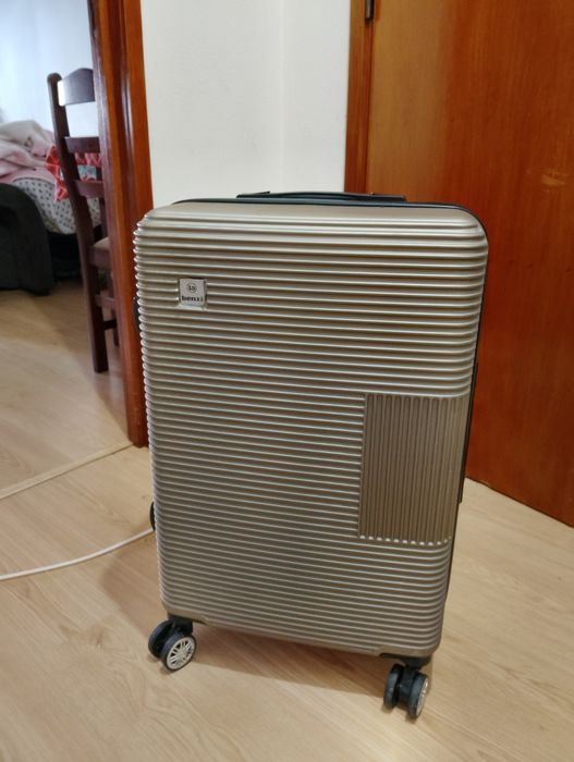 Mala para viagem  nova