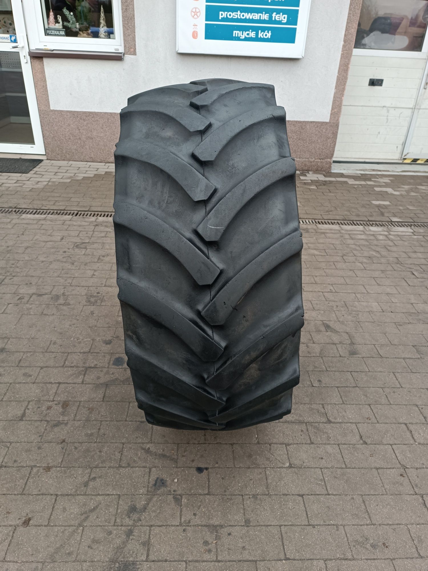 480/65R24 Continental Contract AC 65