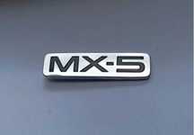 Emblemat znaczek Mazda MX-5 II 98-05r