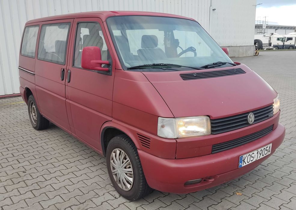 VW Transporter 2.5TDI 1996r 6os DOKA ładowność 995kg hak Doinwestowany