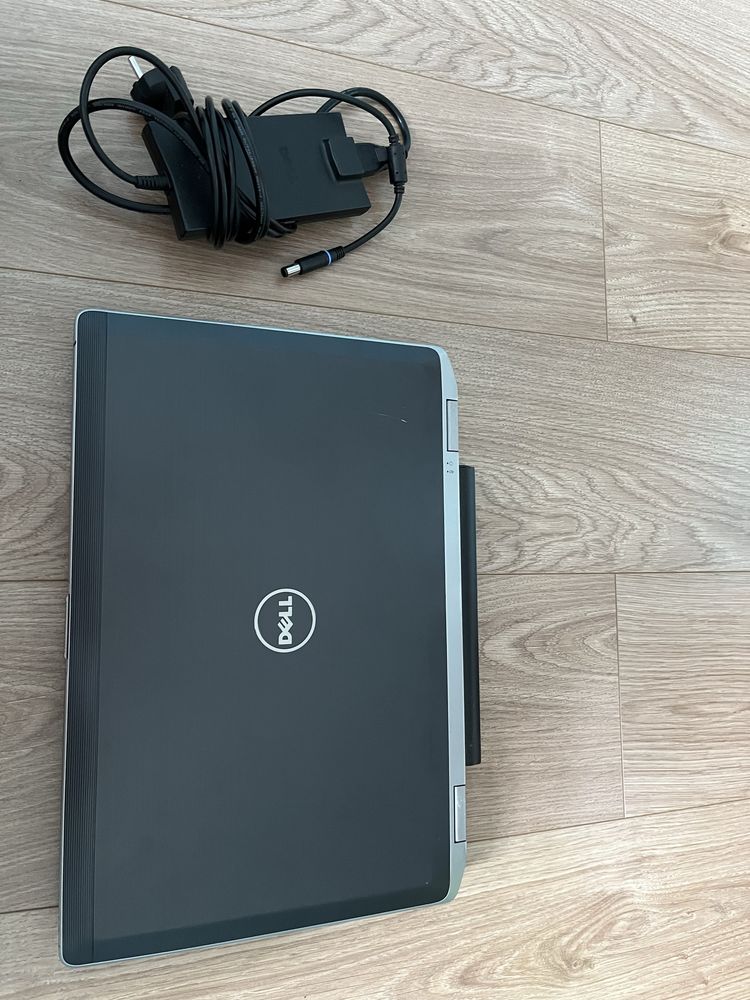 Laptop Dell Latitude E6520