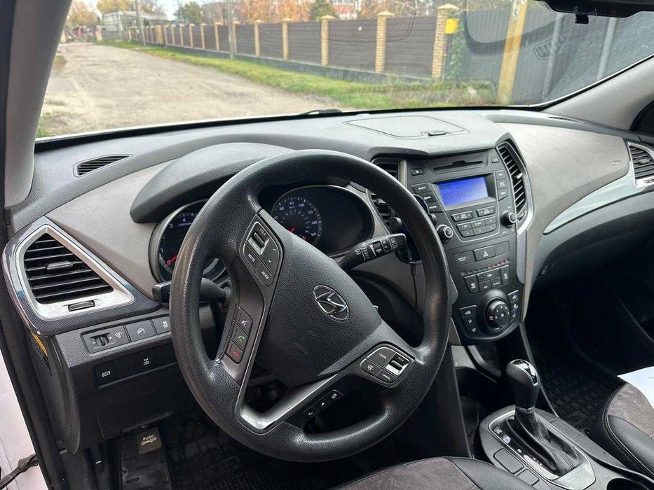 Продам Hyundai Santa FE 2014