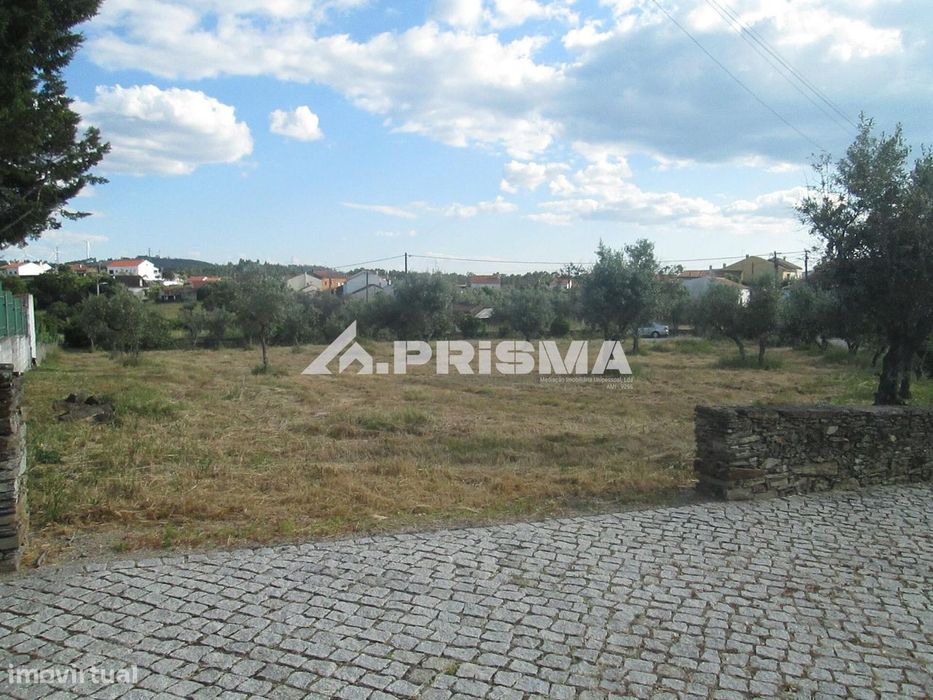 Terreno Rústico à Venda em Benquerenças