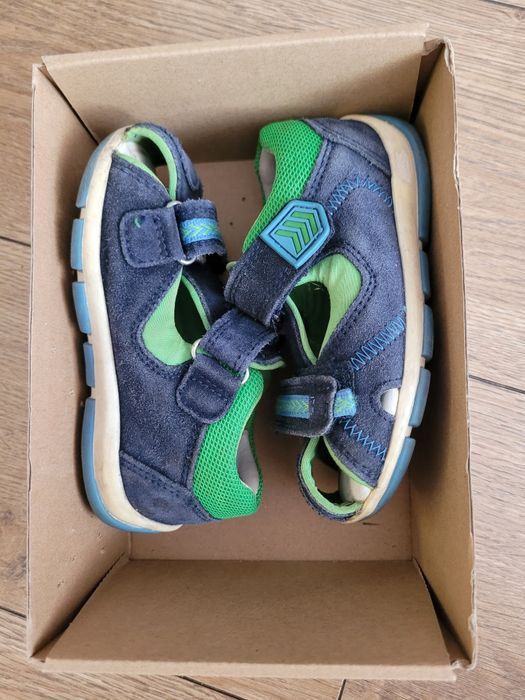 Sandały skórzane superfit 23