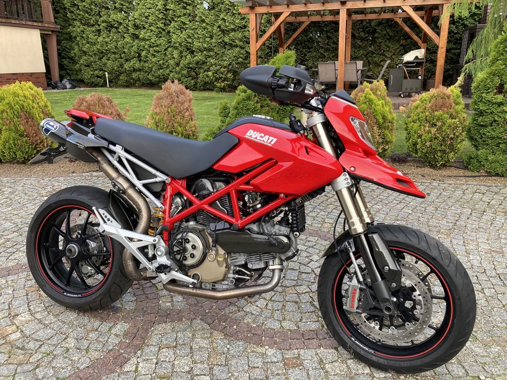 Ducati Hypermotard 1100S