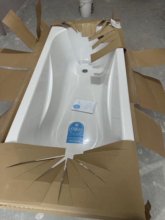 Ванна MITO RED 170•70 нова