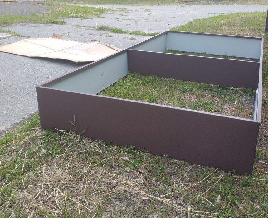 Грядка для теплиць та городів