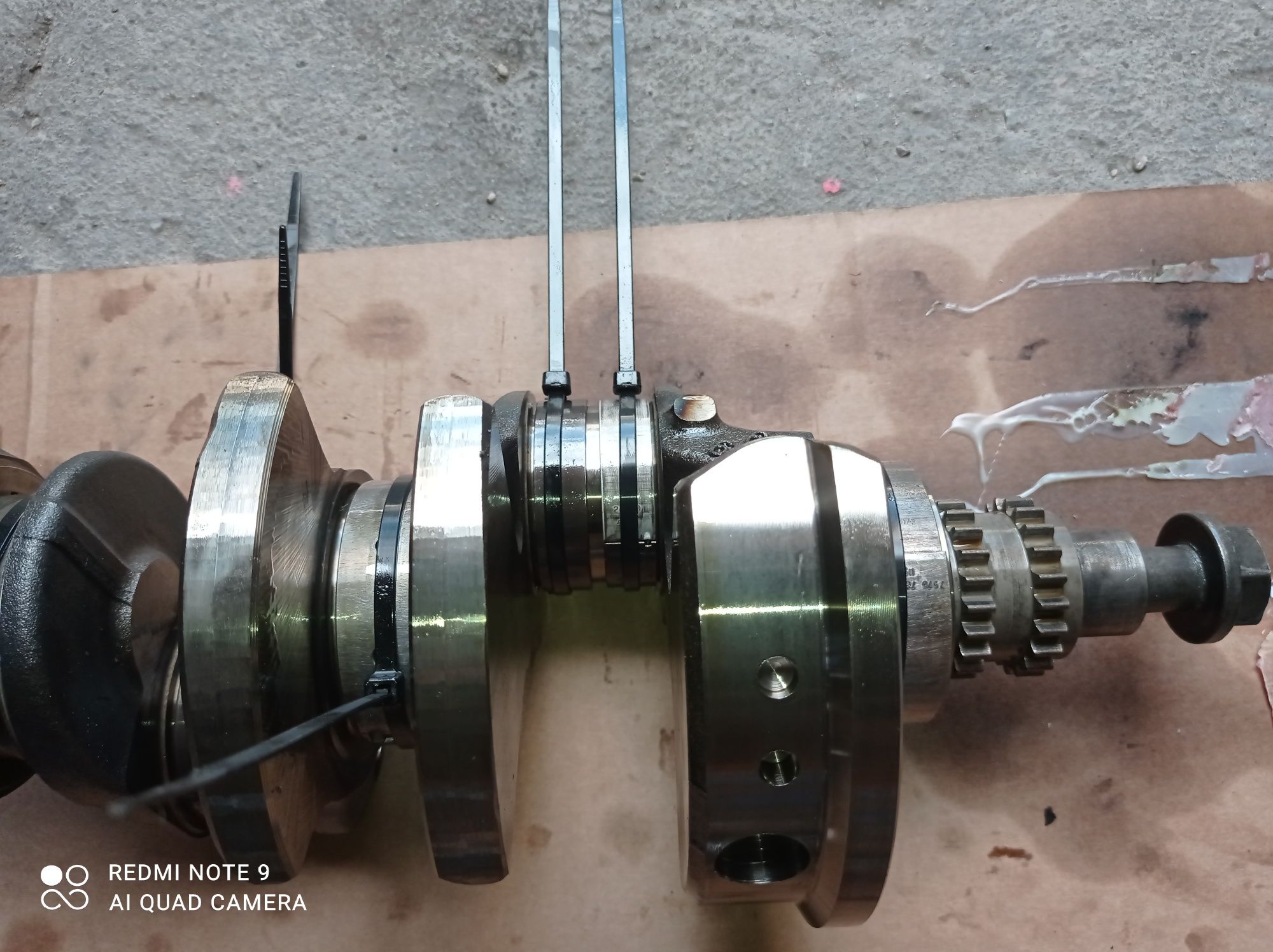 Wał korbowy nominalny 4.4 V8 N63B44C BMW