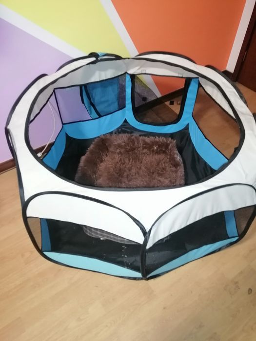 Parque para gatinhos com cama incluída