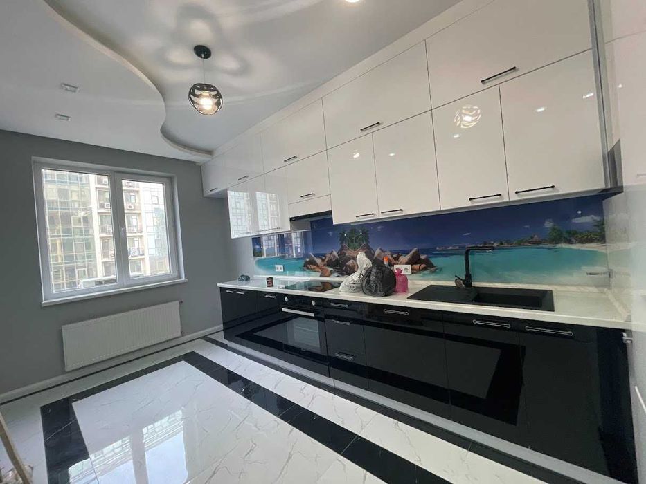 Продам красиву  квартиру терміново