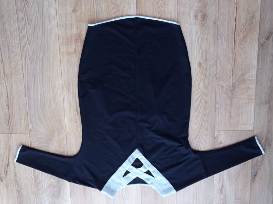 Sukienka dzianinowa Fasardi r. M, oversize