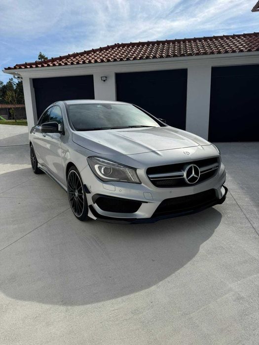 Mercedes-Benz CLA 45 AMG 4Matic