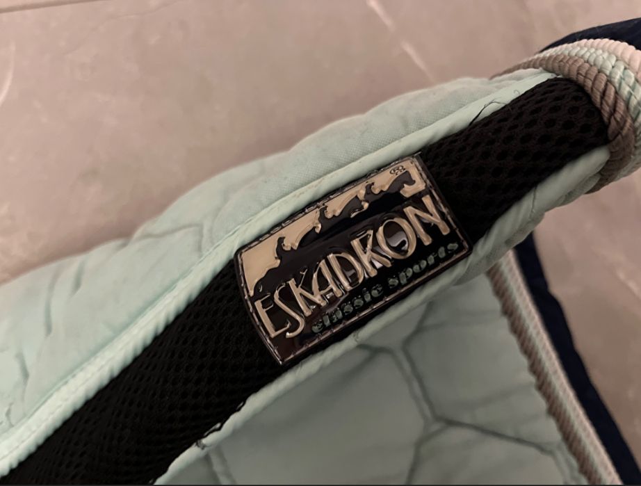 Czaprak Eskadron   classic sports 2018