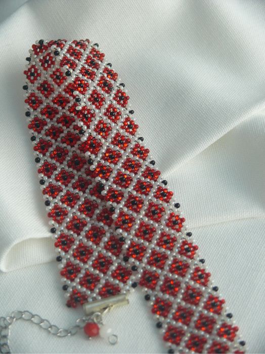 Чокер з чеського бісеру