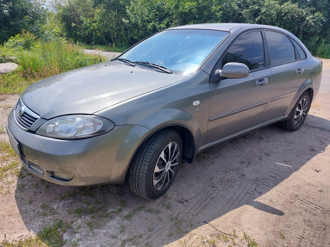 Продам Daewoo Gentra 1.5