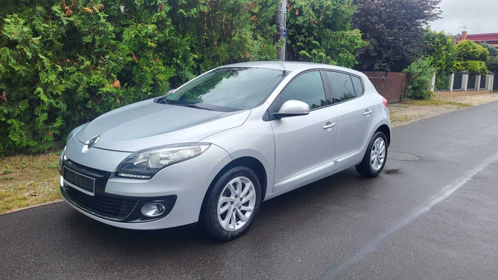 Sprzedam,
Renault Megane 1.2 benzyna TCe 115 KM ,