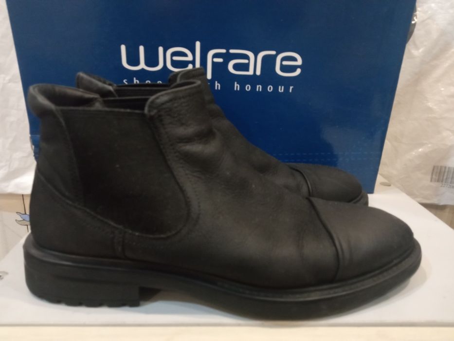 Продам мужские демисезонные кожаные утеплённые ботинки Welfare