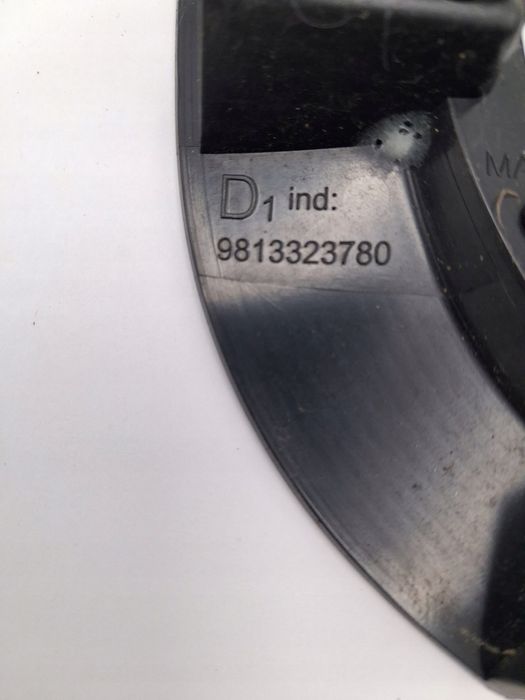 CITROEN C3 III Prawa zaślepka osłona błotnika  98'13323780