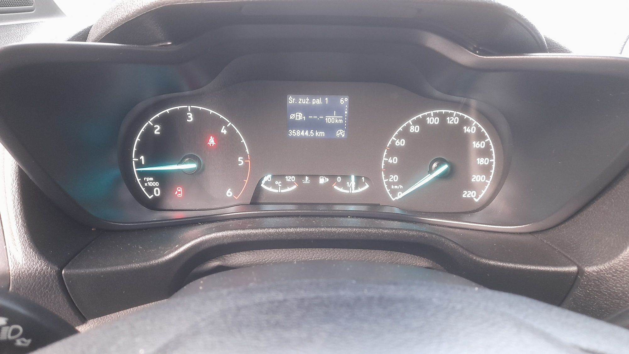 Ford transit connect 2021r 37tyś km