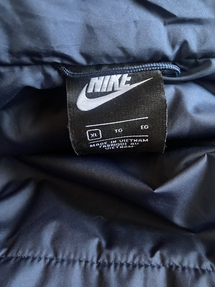 Бомбер куртка Nike air jordan
