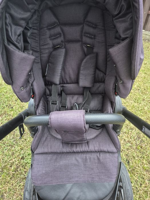 Дитяча універсальна коляска