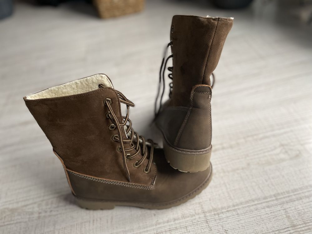 Buty zimowe, trapery ocieplane