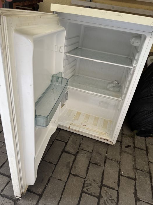 Міні холодильник для кафе, дому, дачі