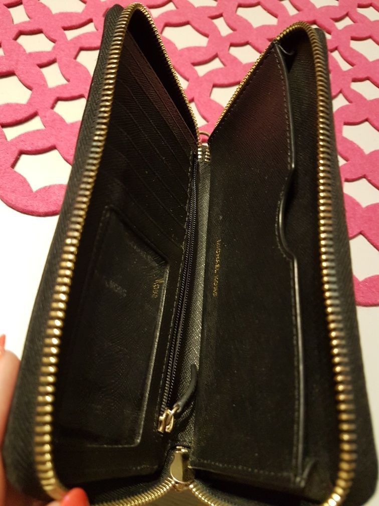 Portfel jak nowy Michael Kors czarny duży