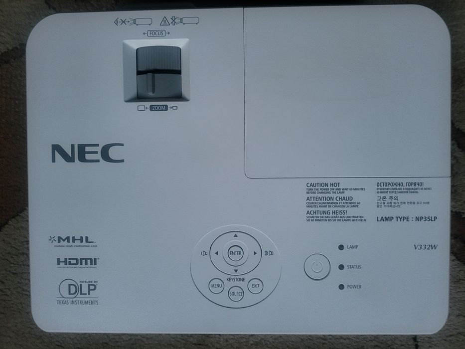 Projektor NEC rzutnik V332W 300 cali Tv FHD Avers ekran kabel com