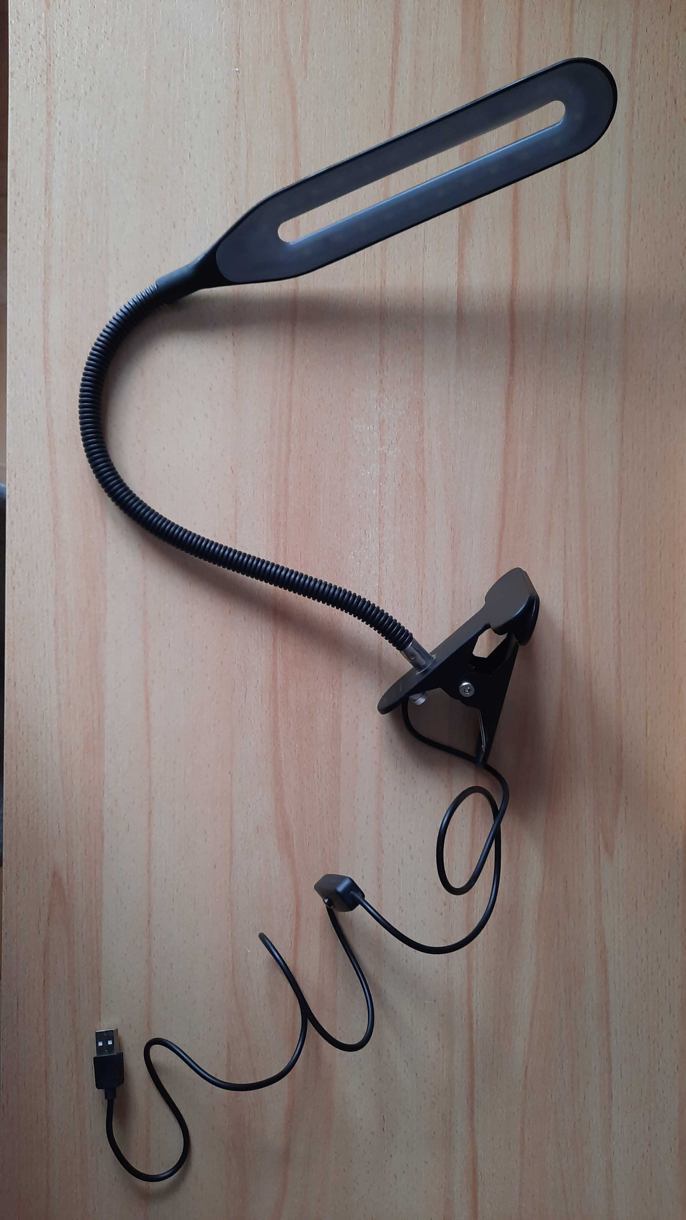 lampka nocna LED USB