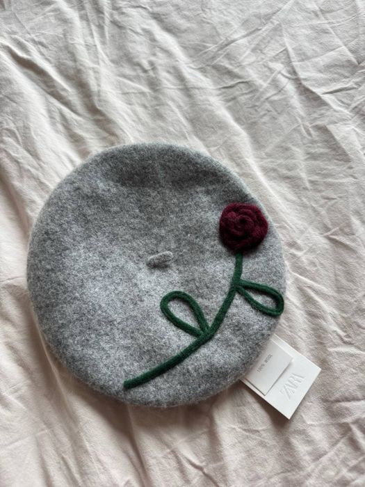 Берет Zara з вовни