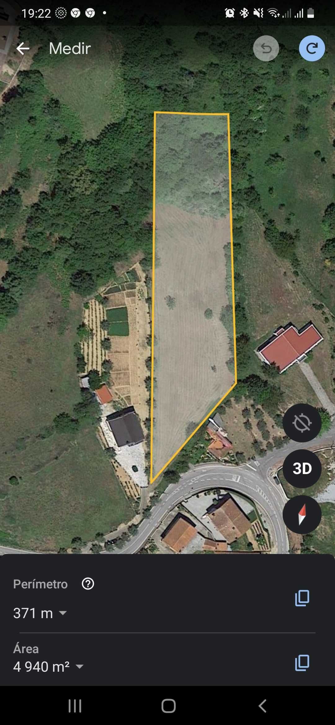 TERRENO À VENDA EM CAVERNÃES