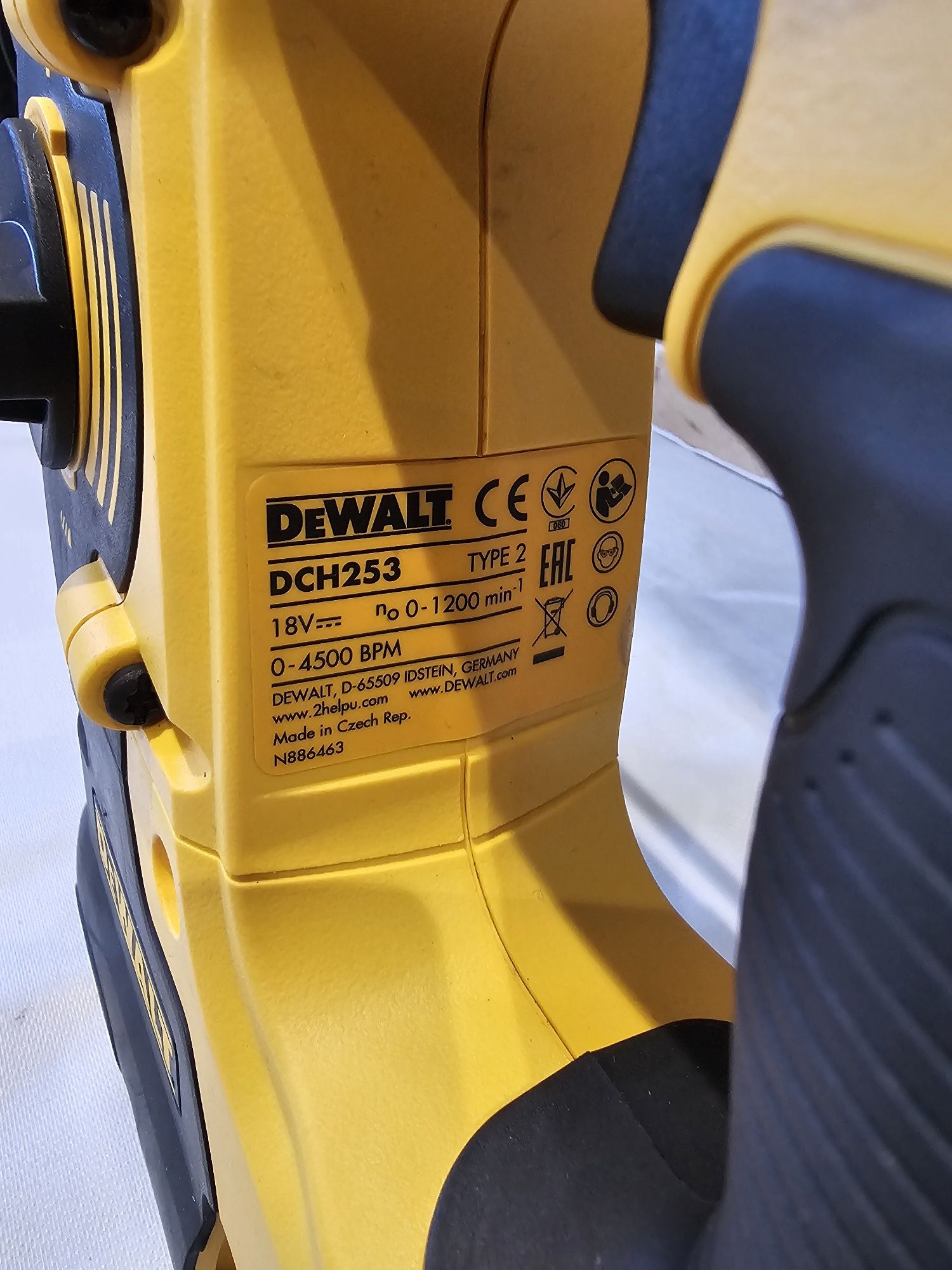 Młotowiertarka DEWALT DCH253N SDS-Plus 2,1 J 0-1200 obr/min 3-FUNKCYJN