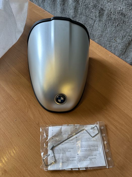 Bmw RnineT OSŁONA NAKŁADKA KANAPY ALU Zadupek nowy ori Bmw