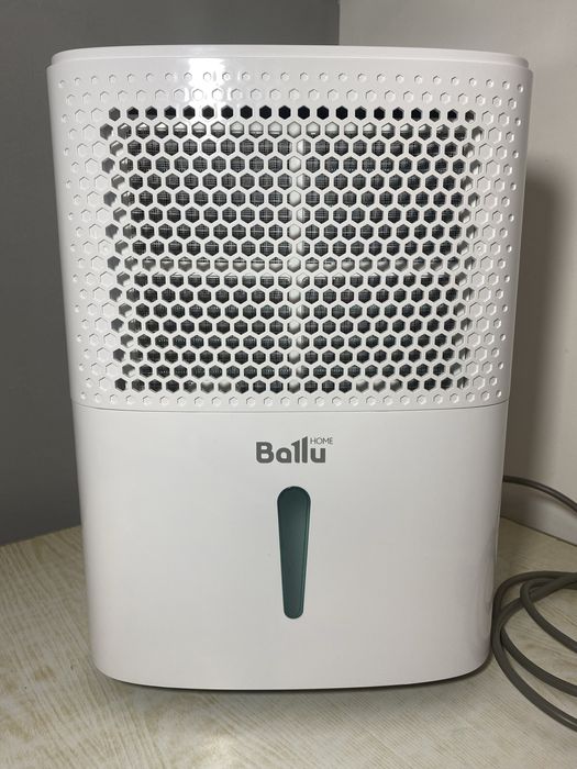Осушувач повітря BALLU BD10U