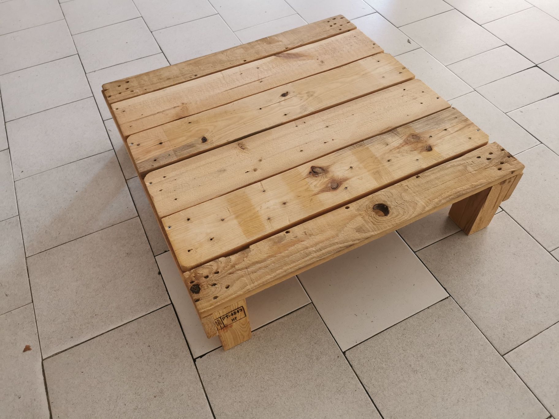 Mesa de centro / apoio