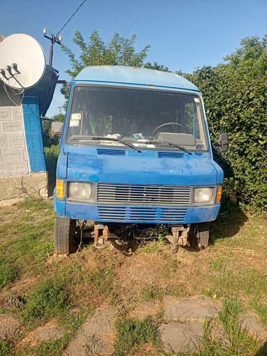 Продам  Mercedes Benz 208