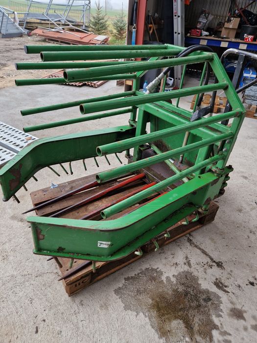 Chwytak do słomy grabki hydrauliczne