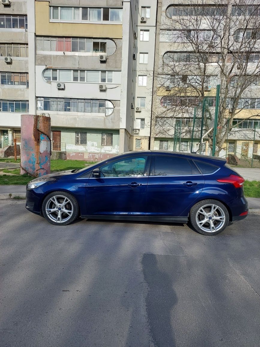 Продам Ford Focus 2015 Titanium Sync3 R18