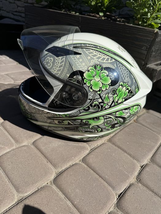 Продам шлем AGV K3 для девчат - размер XS