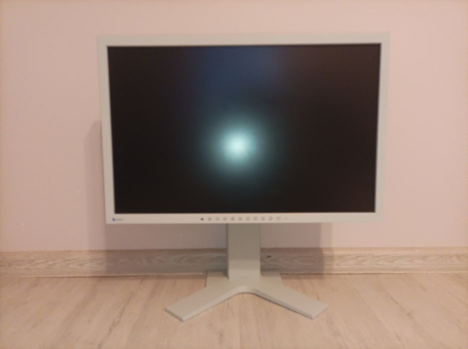 Monitor komputerowy Elzo