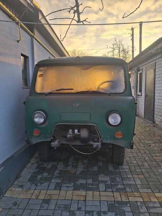 Продам УАЗ 452А газ бензин