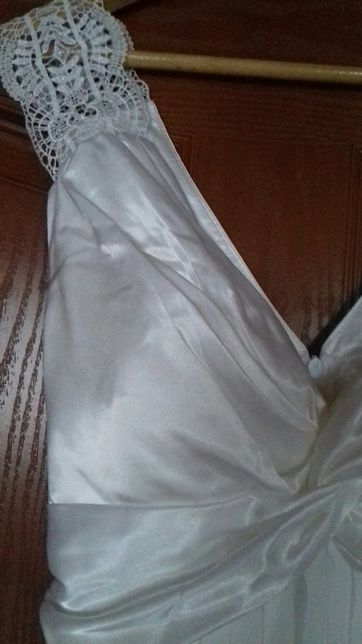 Nowa firmowa b.p.c. suknia ślubna plisowana