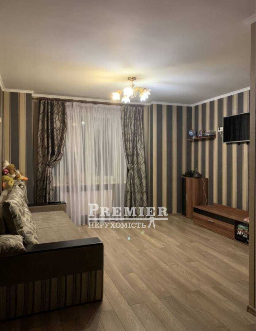 1-кімнатна квартира з сучасним ремонтом.42 кв.м